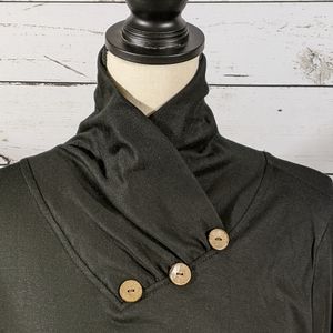 Leo Rosi too long sleeve